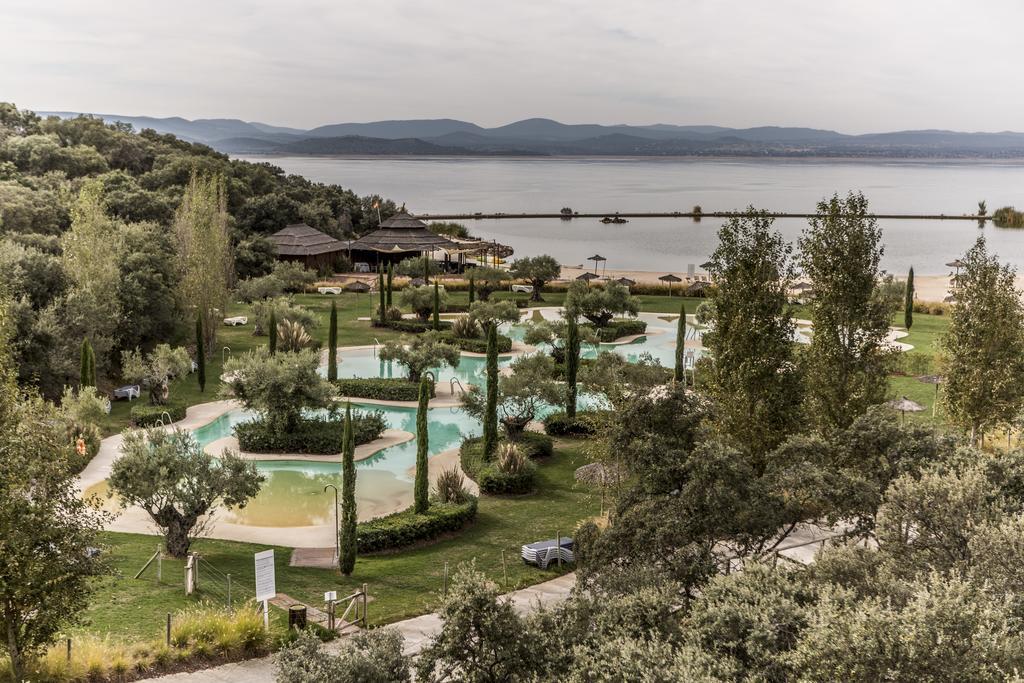 Vincci Valdecanas Golf Эль-Гордо Экстерьер фото