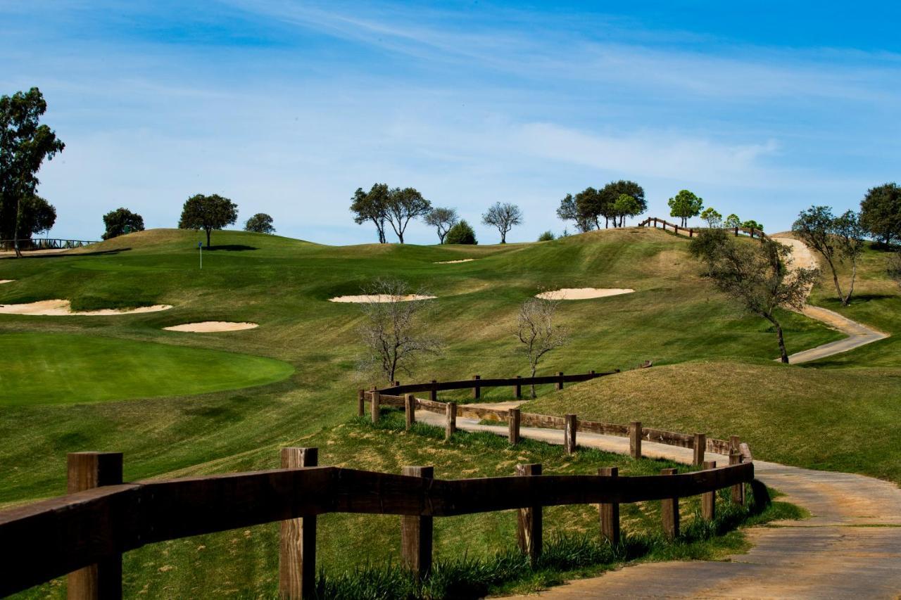 Vincci Valdecanas Golf Эль-Гордо Экстерьер фото